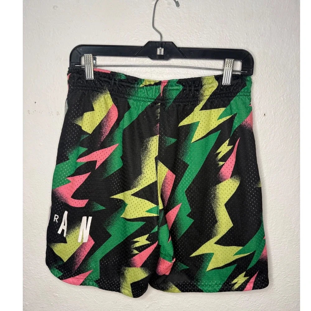 Jordan Men's Small Jumpman Air Printed Mesh Shorts Tropical Twist Retro Graphic